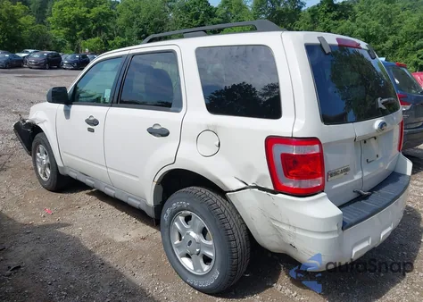 2009 Ford Escape Xlt из США, поврежденный, VIN 1FMCU03799KC58038